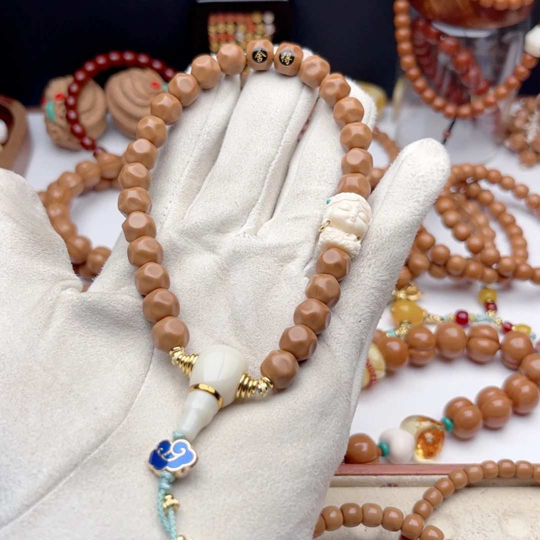 沈***璐猴头核桃手串麦糖无相手持