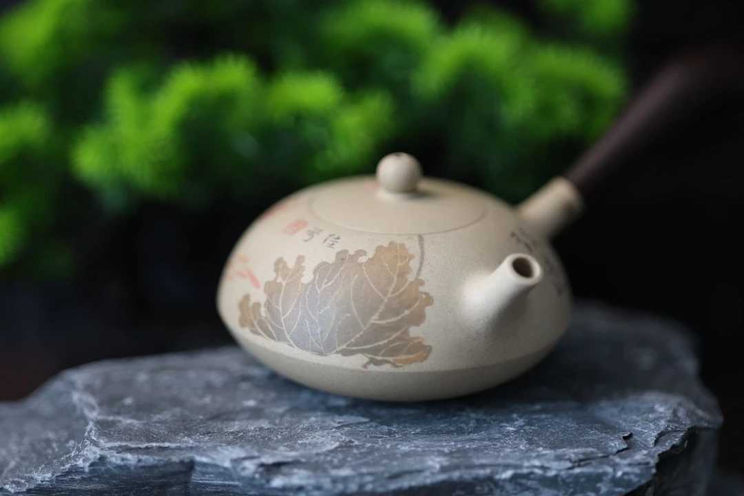 【唐羽 · 侧把壶】— 掌中禅茶，一席唐韵