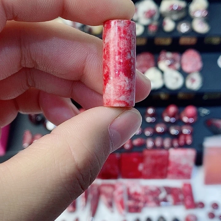 天然辰砂天然朱砂吊坠4