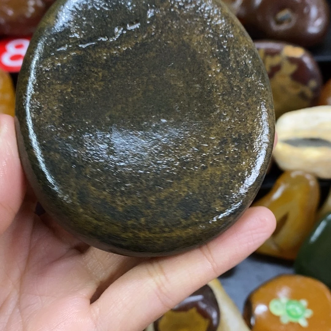 玛瑙/玉髓未镶嵌珠宝奇石