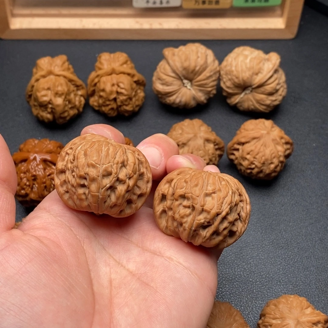 文玩核桃把件40山地磨