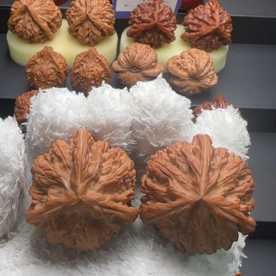 文玩核桃把件文山御龙奔全品45