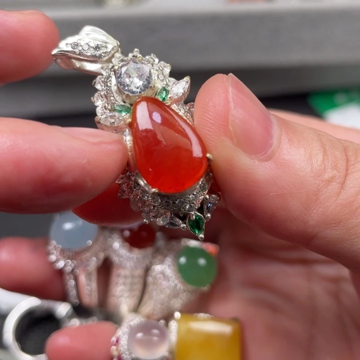 翡翠未镶嵌戒指缅甸天然翡翠