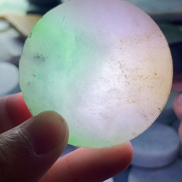 翡翠挂件未镶嵌毛料56