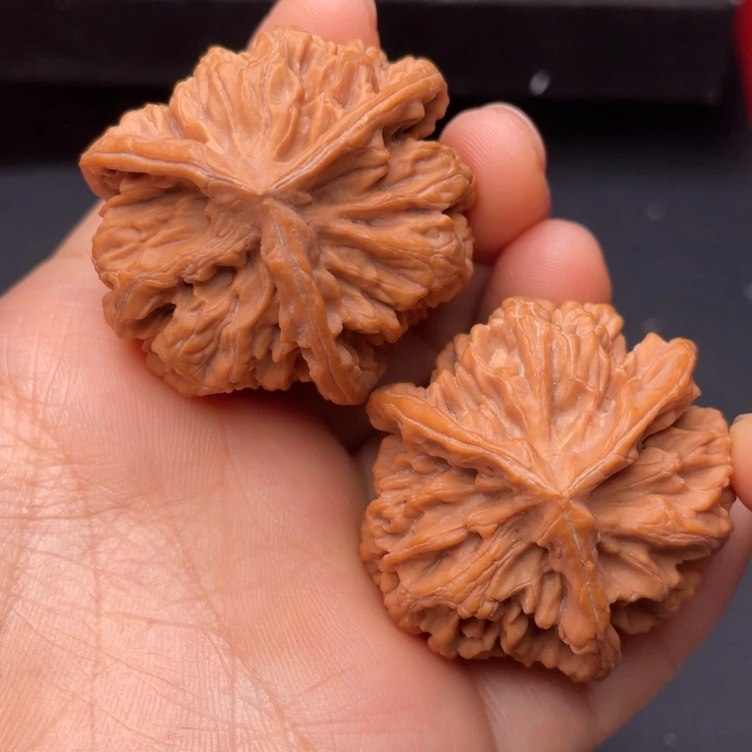 把件文玩核桃秦岭山脉文玩核桃