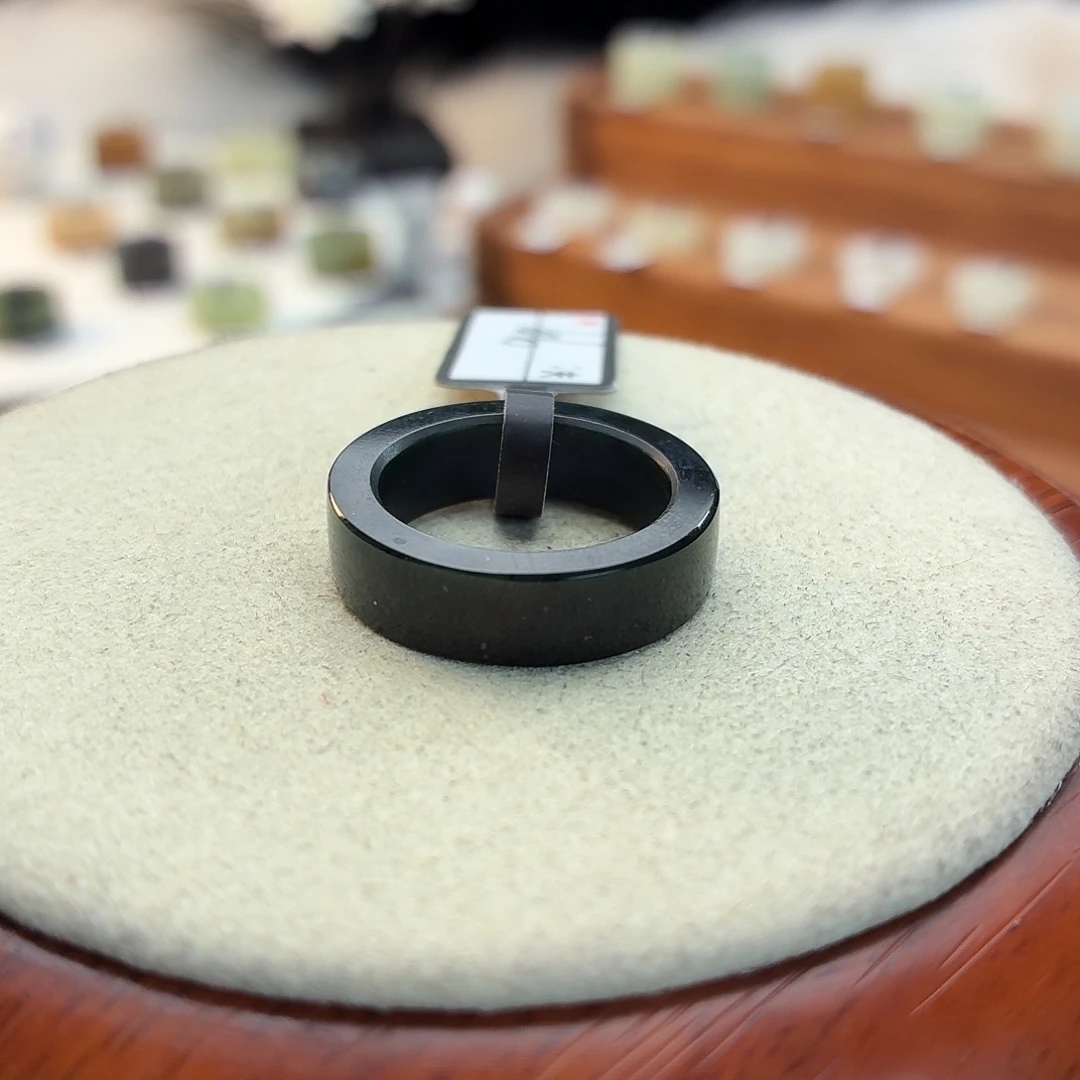 和田玉未镶嵌戒指i5黑金直切17.1mm港码14