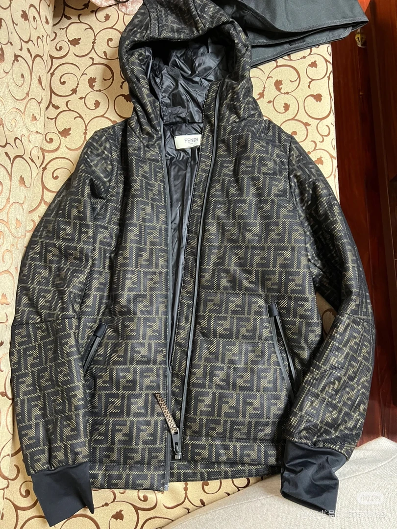99新 FENDI/芬迪 san0654/满印双F网面外套/尺码38