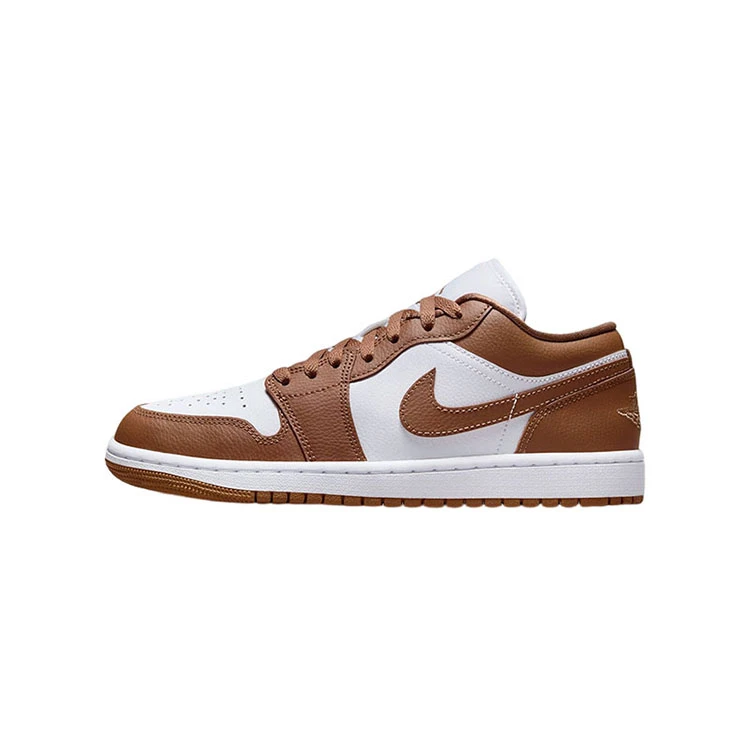 NIKE/耐克AJ1女子低帮时尚潮流复古百搭运动休闲板鞋DC0774202