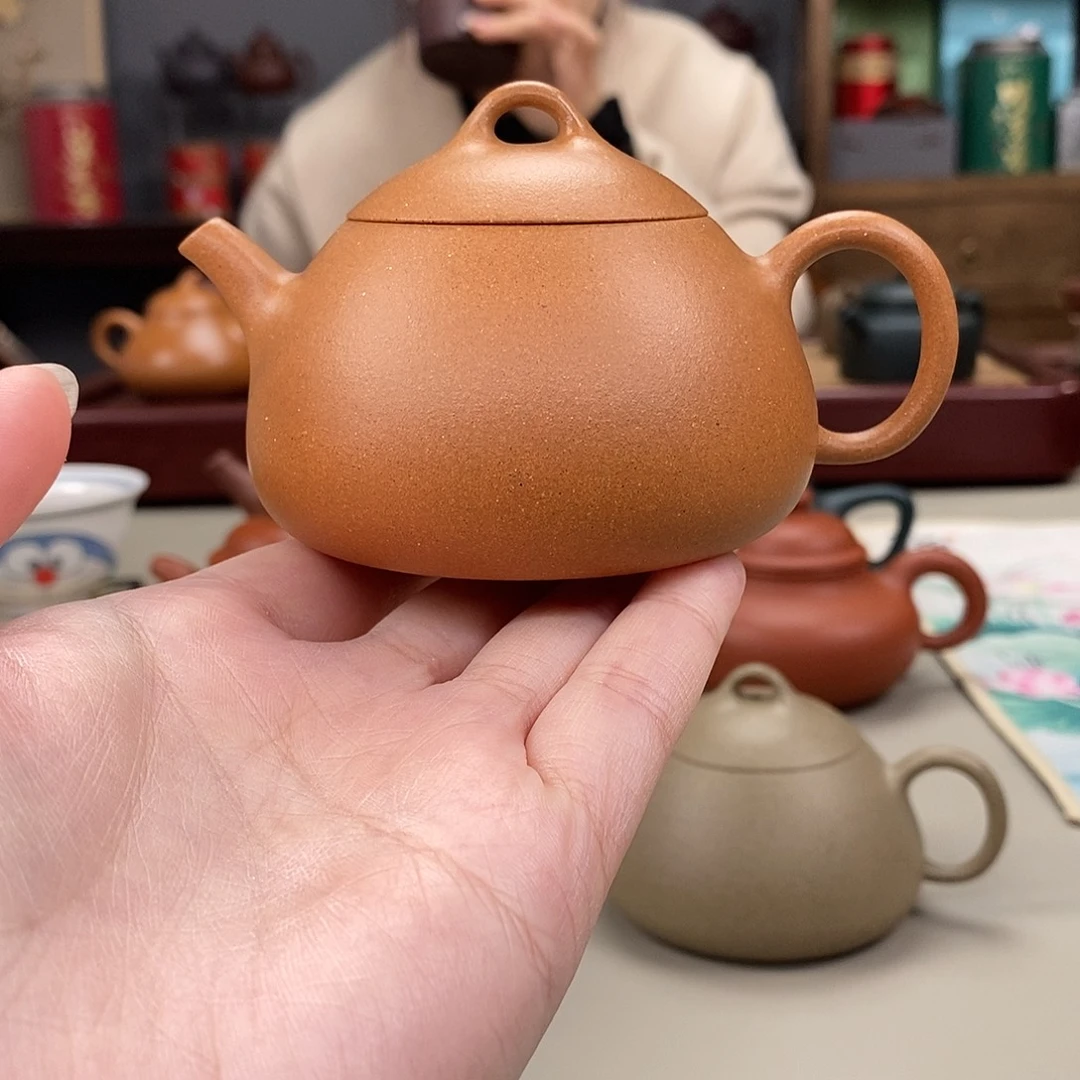 茶壶紫砂宝山黄金段半手冬心秦权140cv