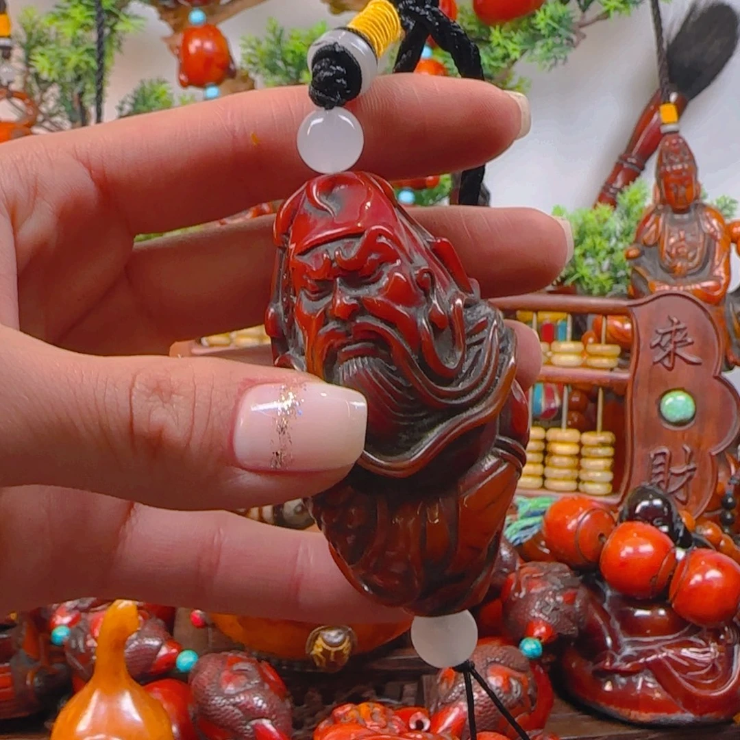 琥珀裸石未镶嵌手把