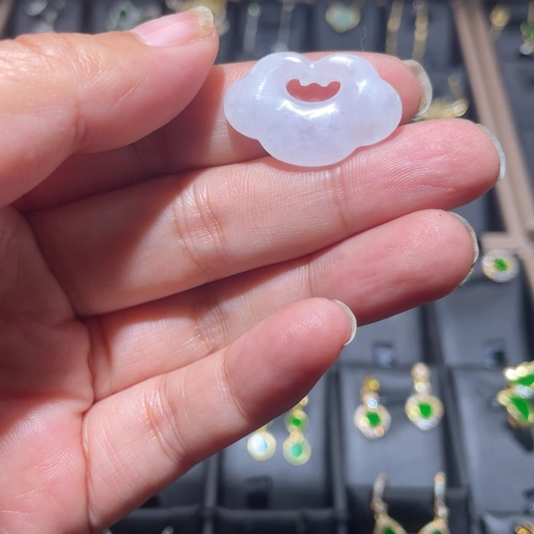 翡翠未镶嵌颈饰天然翡翠