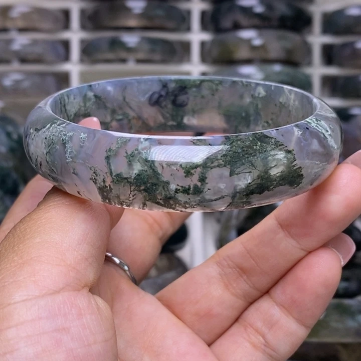 玛瑙/玉髓手镯未镶嵌飘*