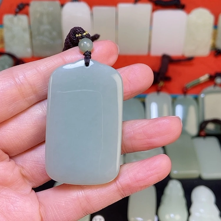 【闪购商品】颈饰未镶嵌和田玉