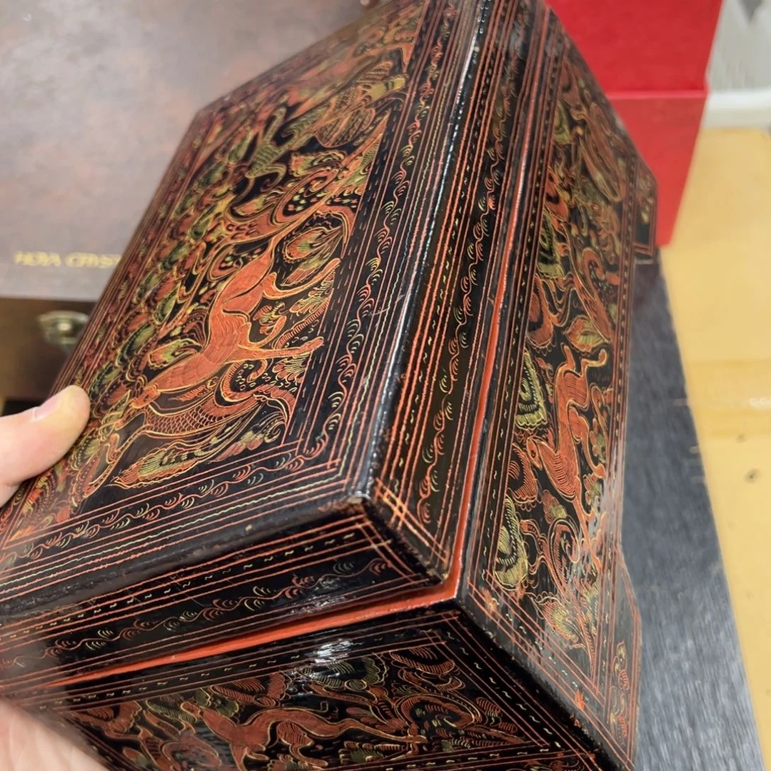 两***田木中古工艺品摆件