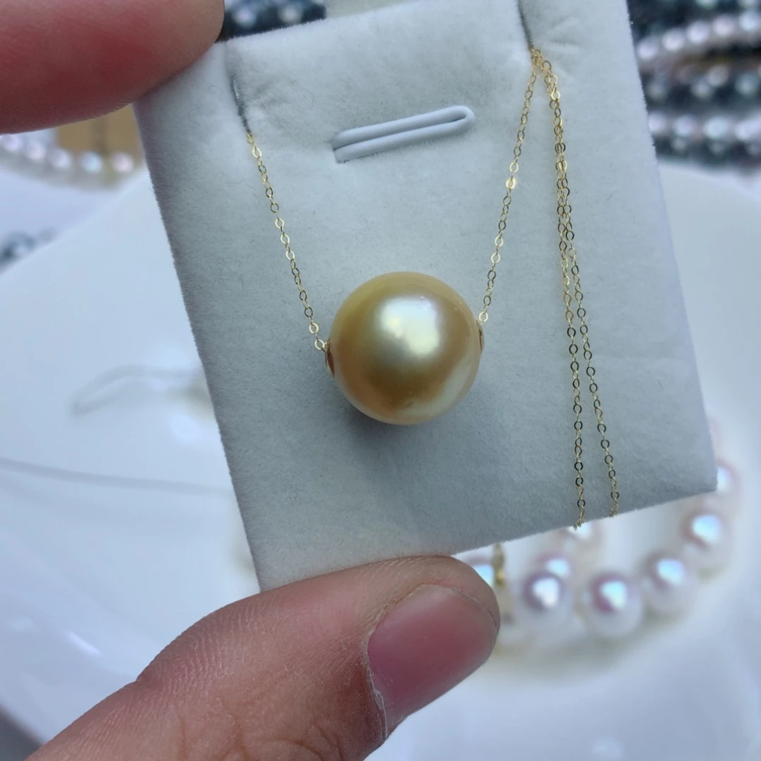 海水珍珠颈饰18K金镶嵌