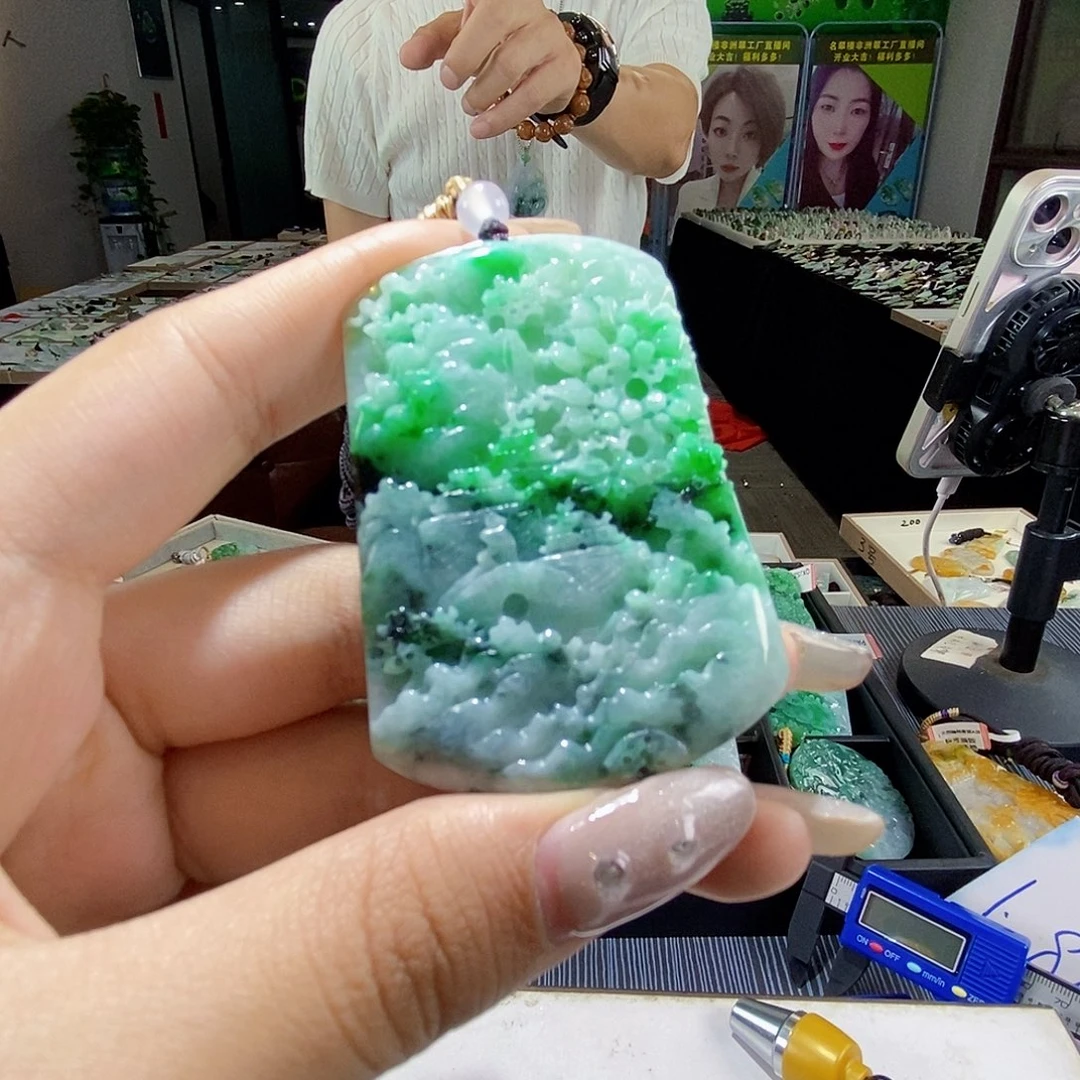 颈饰未镶嵌翡翠翡翠
