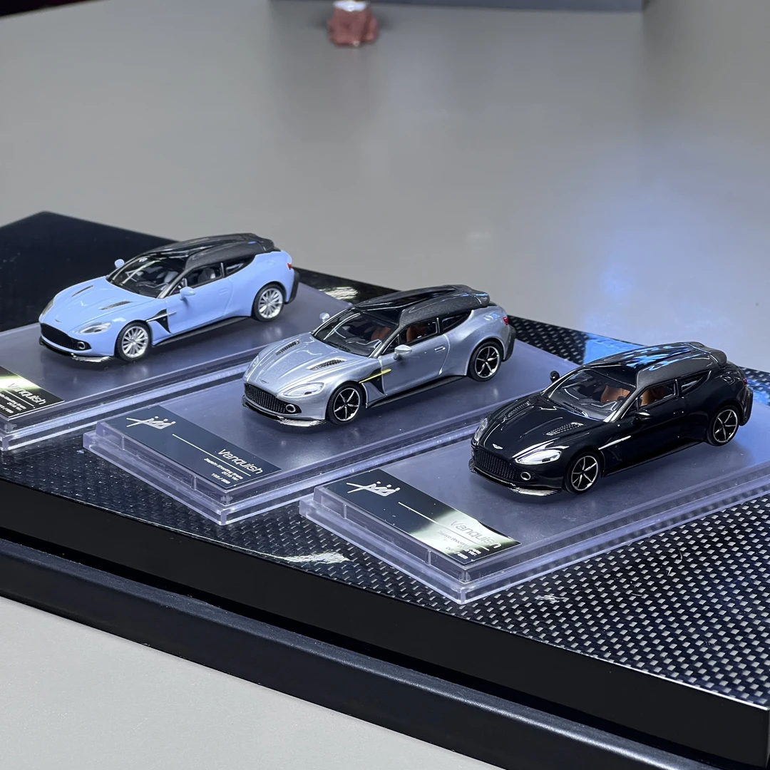 KM1:64阿斯顿马丁 Vanquish Zagato合金汽车模型摆件跑车模型礼物