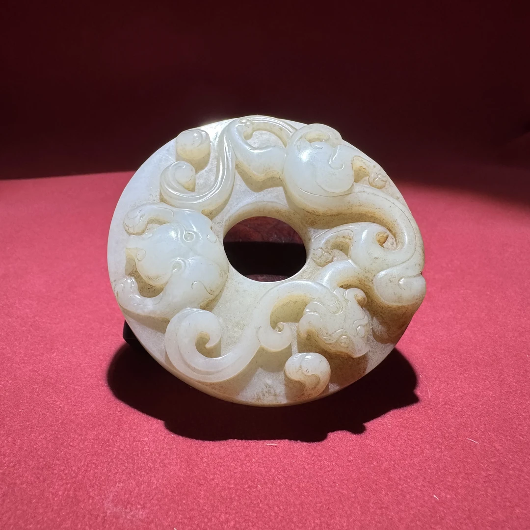 明早期龙熊纹玉壁—HBG128922