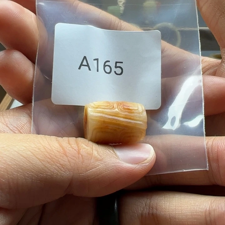 和田玉（糖玉）未镶嵌珠宝半成品