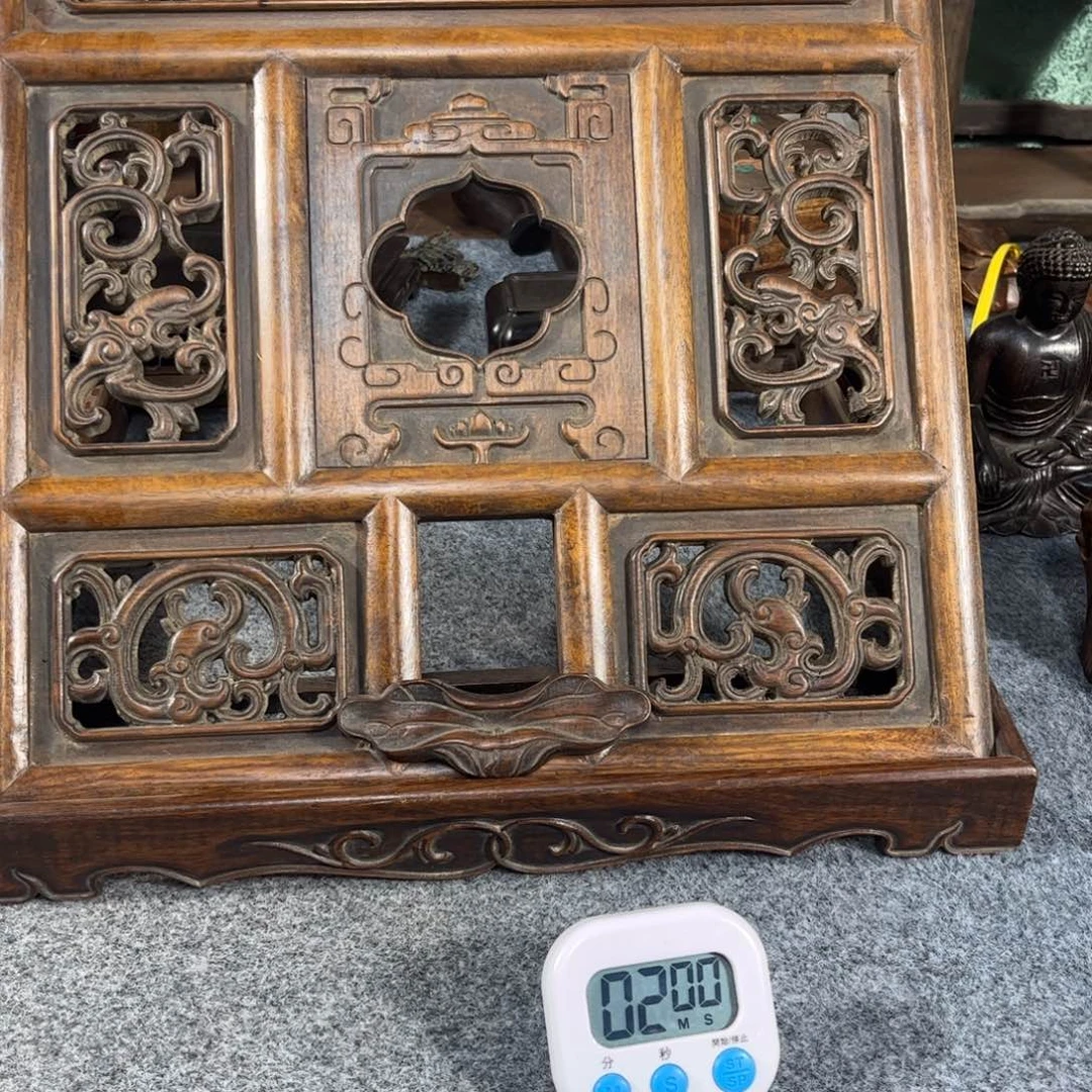 贡木绿**衣金融街汇金中心