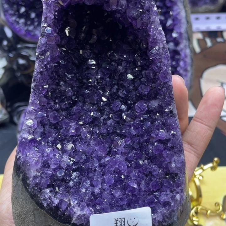 未镶嵌紫晶大型摆件（非配饰）半***?