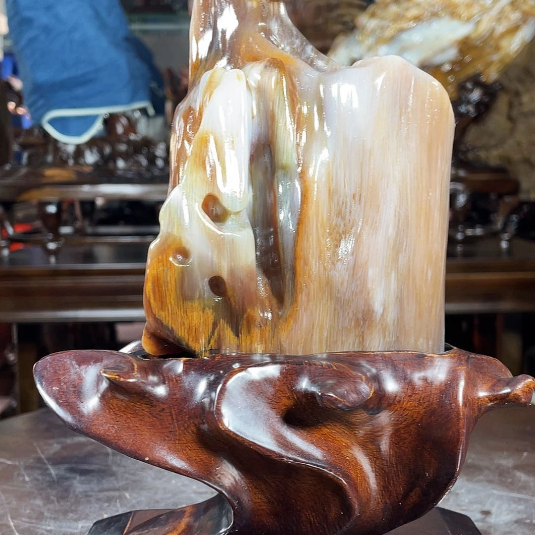 硅化玉未镶嵌珠宝奇石