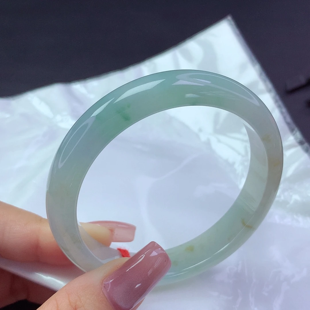 【闪购商品】翡翠手镯未镶嵌a 131755