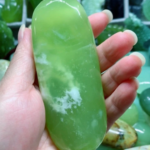 蛇纹石玉未镶嵌手把件