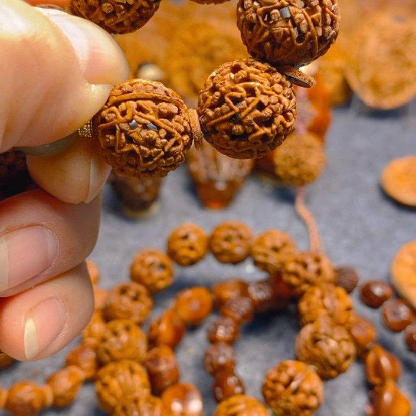 【闪购商品】吊坠五线菩提独*桃核雕刻