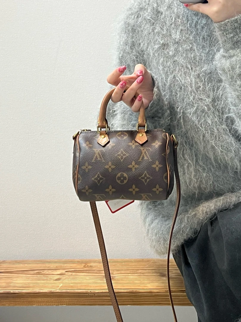 95新 LouisVuitton/路易威登 lv 老花nano斜挎包 （K）