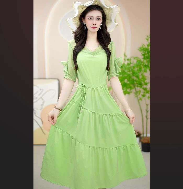 苹果绿气质连衣裙夏季女装显瘦泡泡袖裙子不规则领型显瘦【0063】