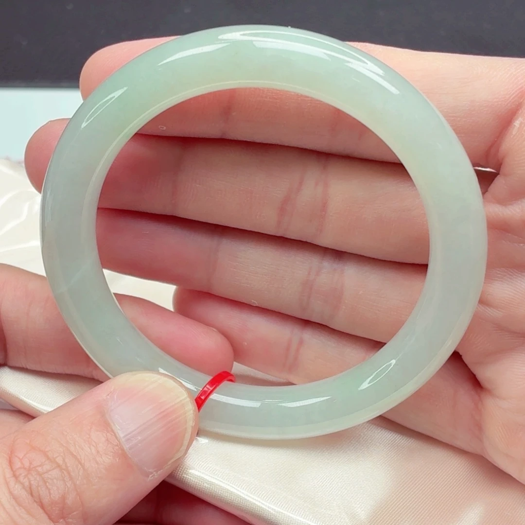 翡翠未镶嵌手镯58圈