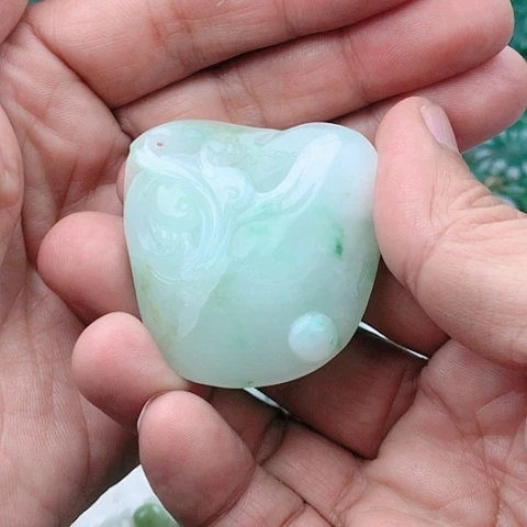 独山玉颈饰未镶嵌苏****1