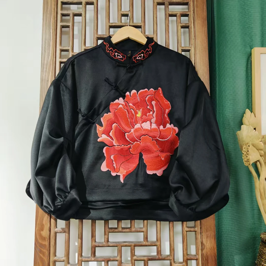 （LS488-44） 凤徕兮定制黑色光板底红牡丹刺绣捏褶斜襟盘扣上衣