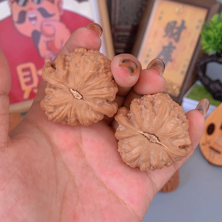 文玩核桃把件心***?41狮子