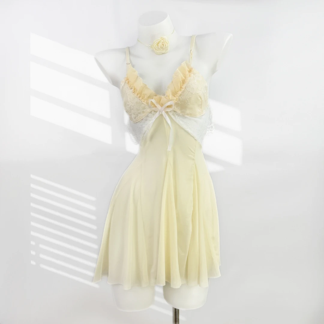 奶黄色纯欲风吊带睡裙女多巴胺性感禁欲系奶芙裙法式浪漫睡衣女