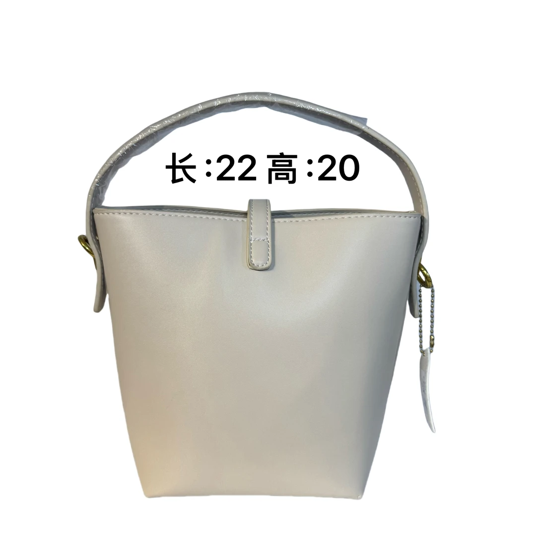 【Y2177]今年流行2025款水桶包大牌同款轻奢高级感斜挎单肩手提包