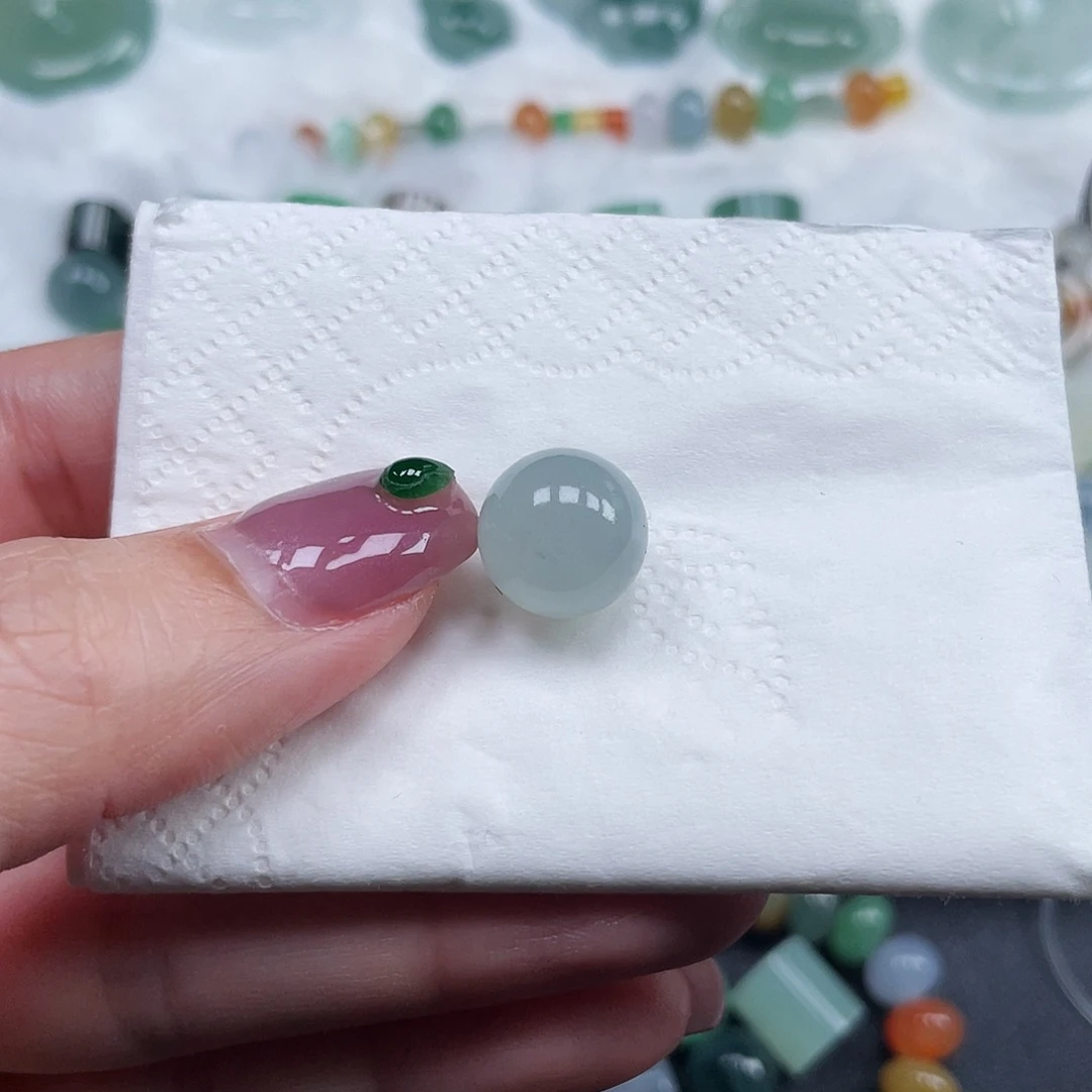 定制翡翠未镶嵌?****饱，