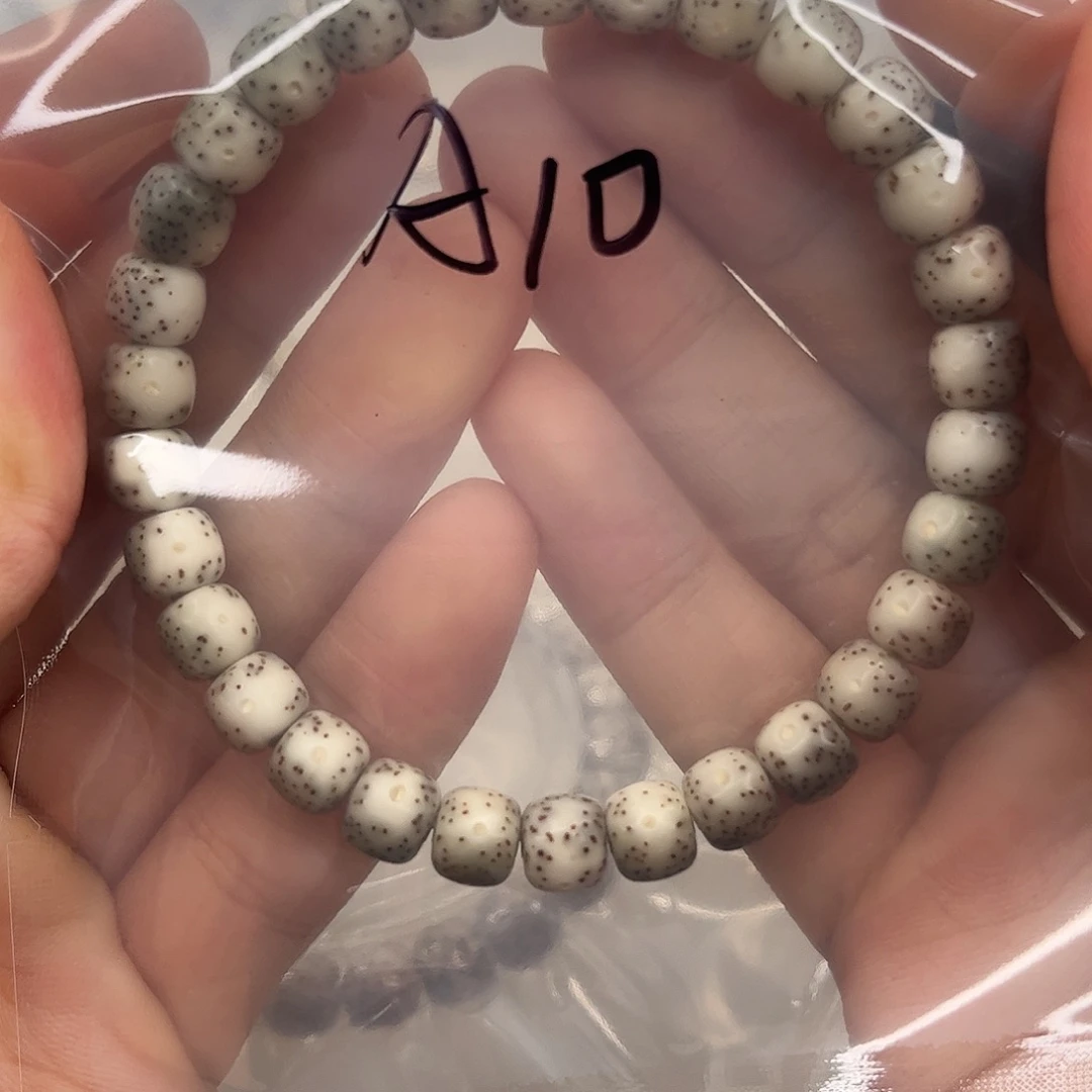 星月菩提吊坠a10。