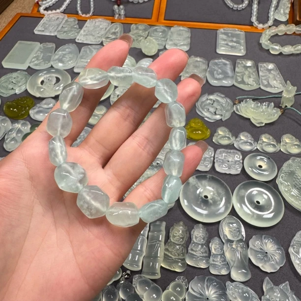 天然岫玉随形手串备注颜色