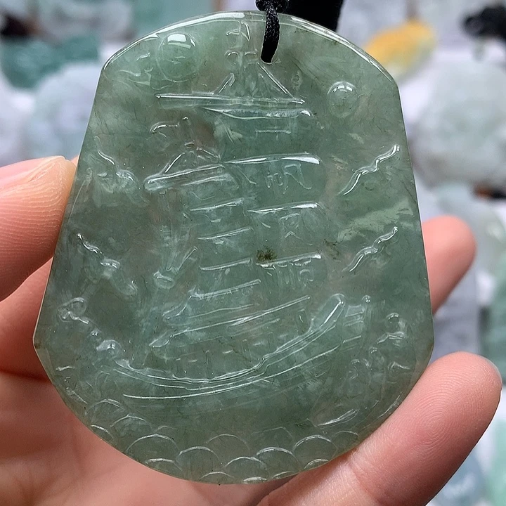 翡翠未镶嵌颈饰一帆风顺洒黄翡福利