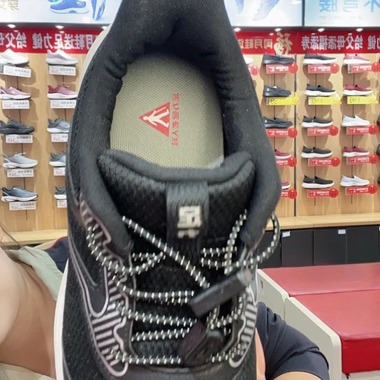 若***水黑色45码黑色码黑色