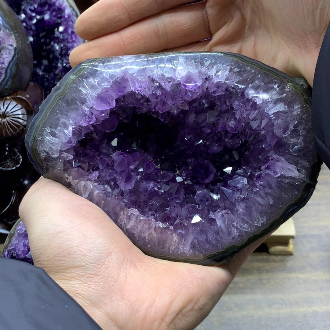紫晶大型摆件（非配饰）未镶嵌