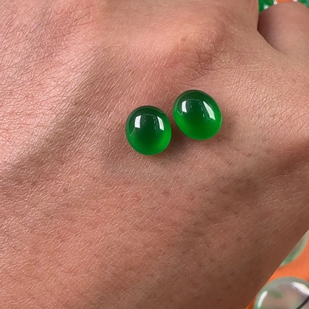 定制翡翠未镶嵌天然