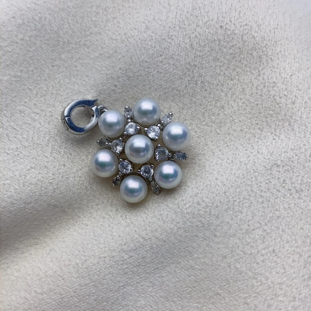 【闪购商品】淡水珍珠颈饰银S925镶嵌