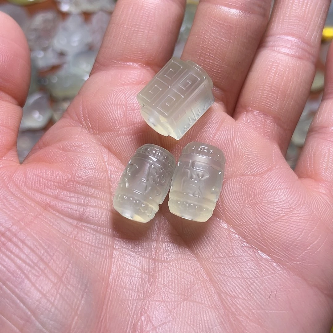 慧***蛇纹石玉未镶嵌手绳