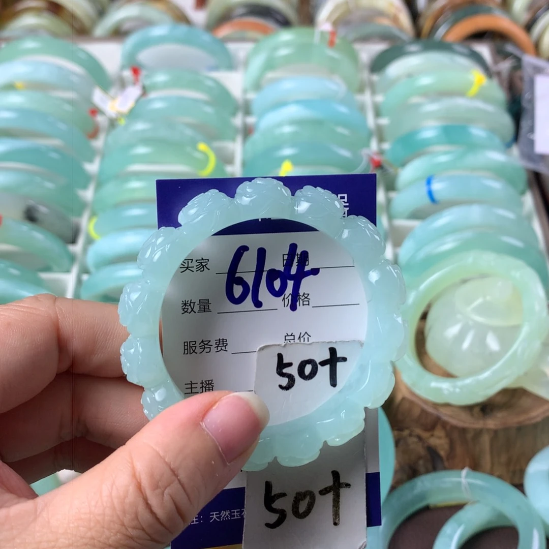 蛇纹石玉手镯未镶嵌发**笨6104