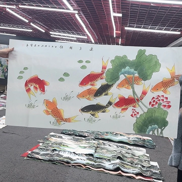 国画无毛或近于被白色