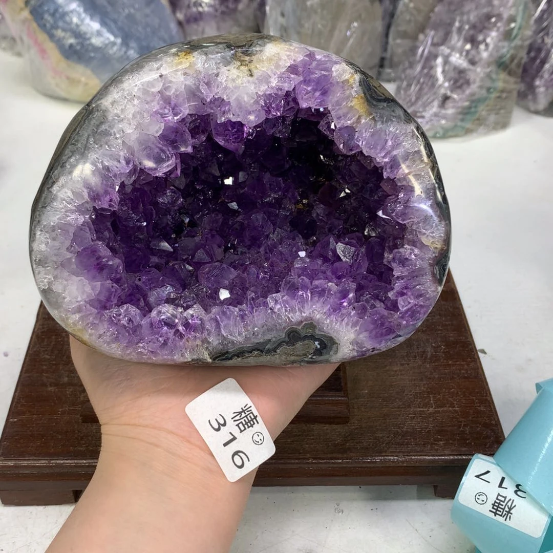 紫晶摆件未镶嵌水晶