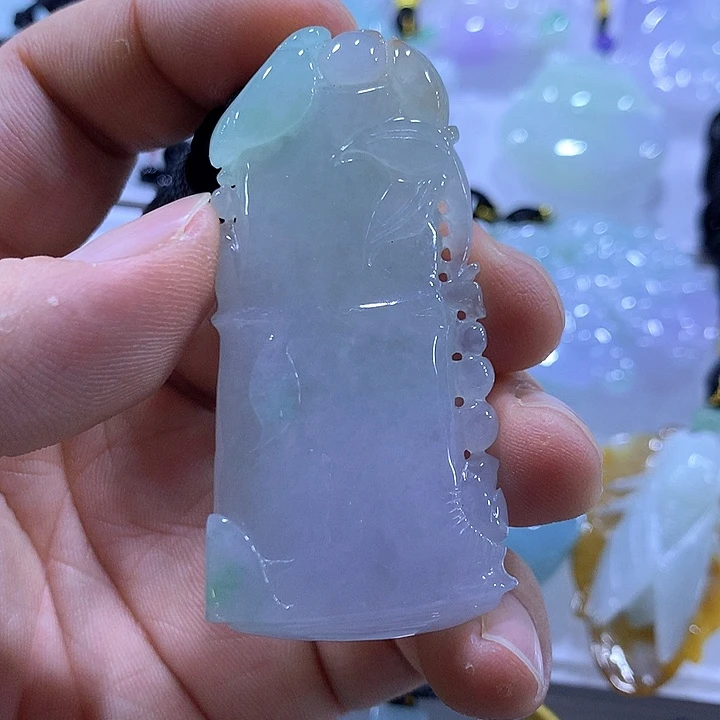 翡翠未镶嵌颈饰天然翡翠A货吊坠